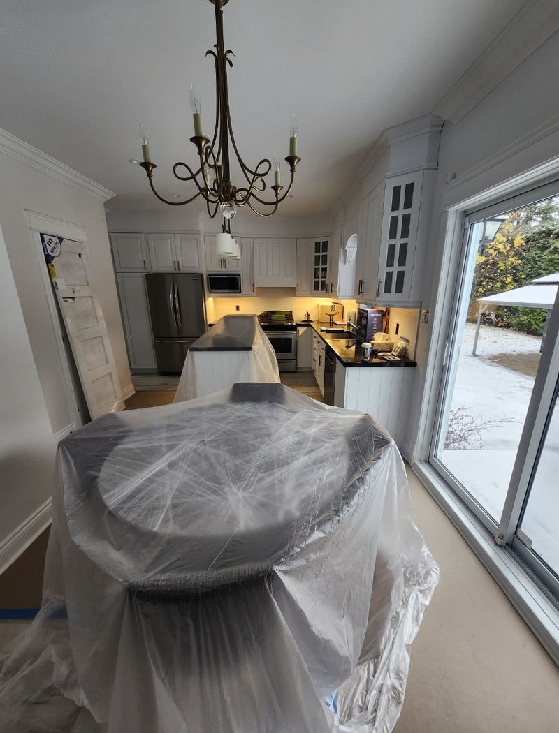 Cuisine Lustre Eclairage Sous Armoires Min